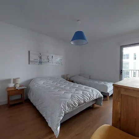Apartment A 2 Pas De La Avec Parking A - Fr-1-550-90